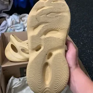 Yeezy | Shoes | Yeezy Foam Runner Desert Sand Size 1 | Poshmark display picture 1